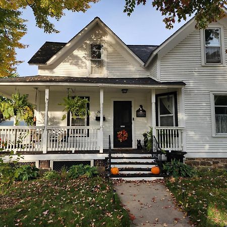 The Landerholm Bed And Breakfast Wisconsin Rapids Buitenkant foto